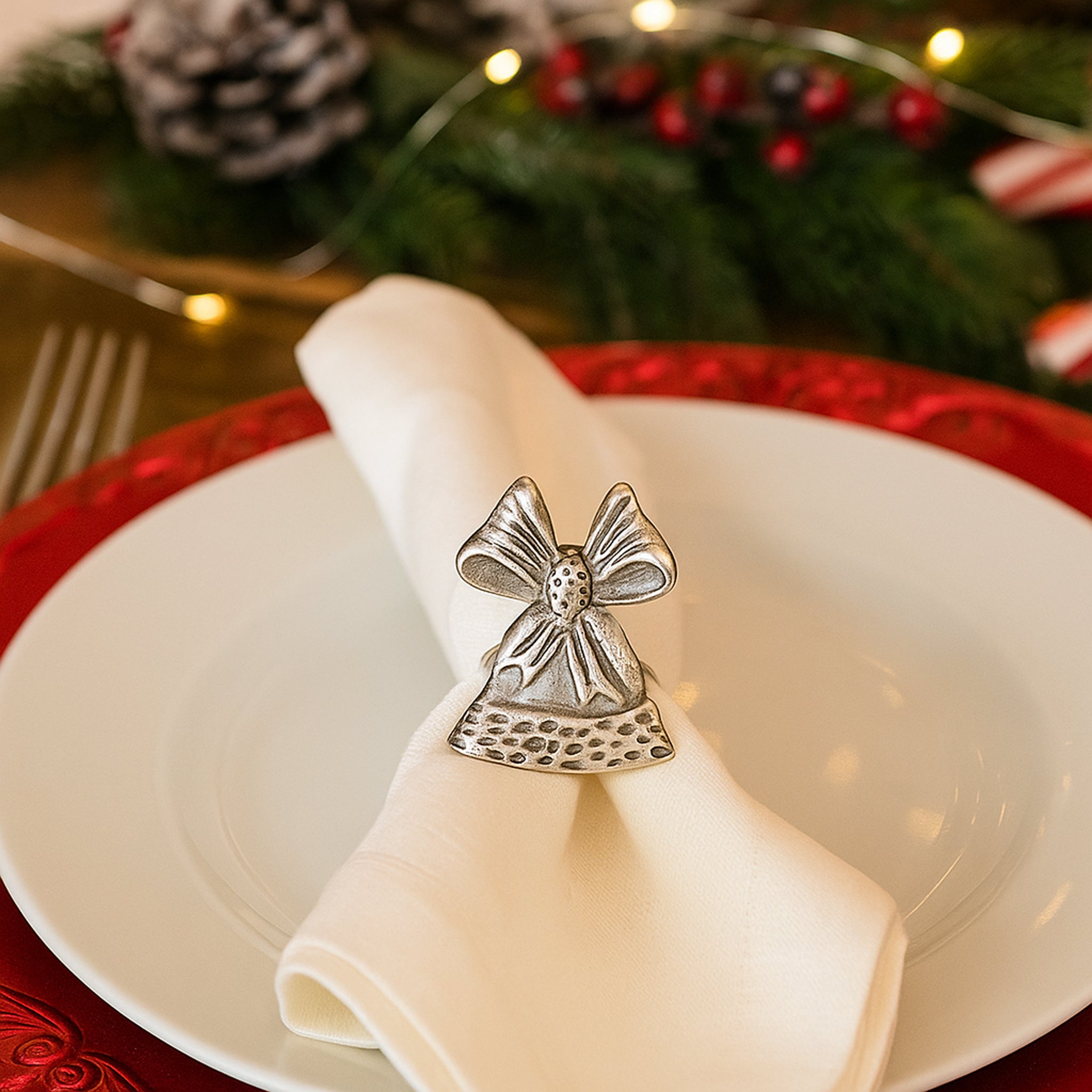 Antique Silver Jingle Bell Napkin Rings – Decorative Metal Table Setting (Set of 4)