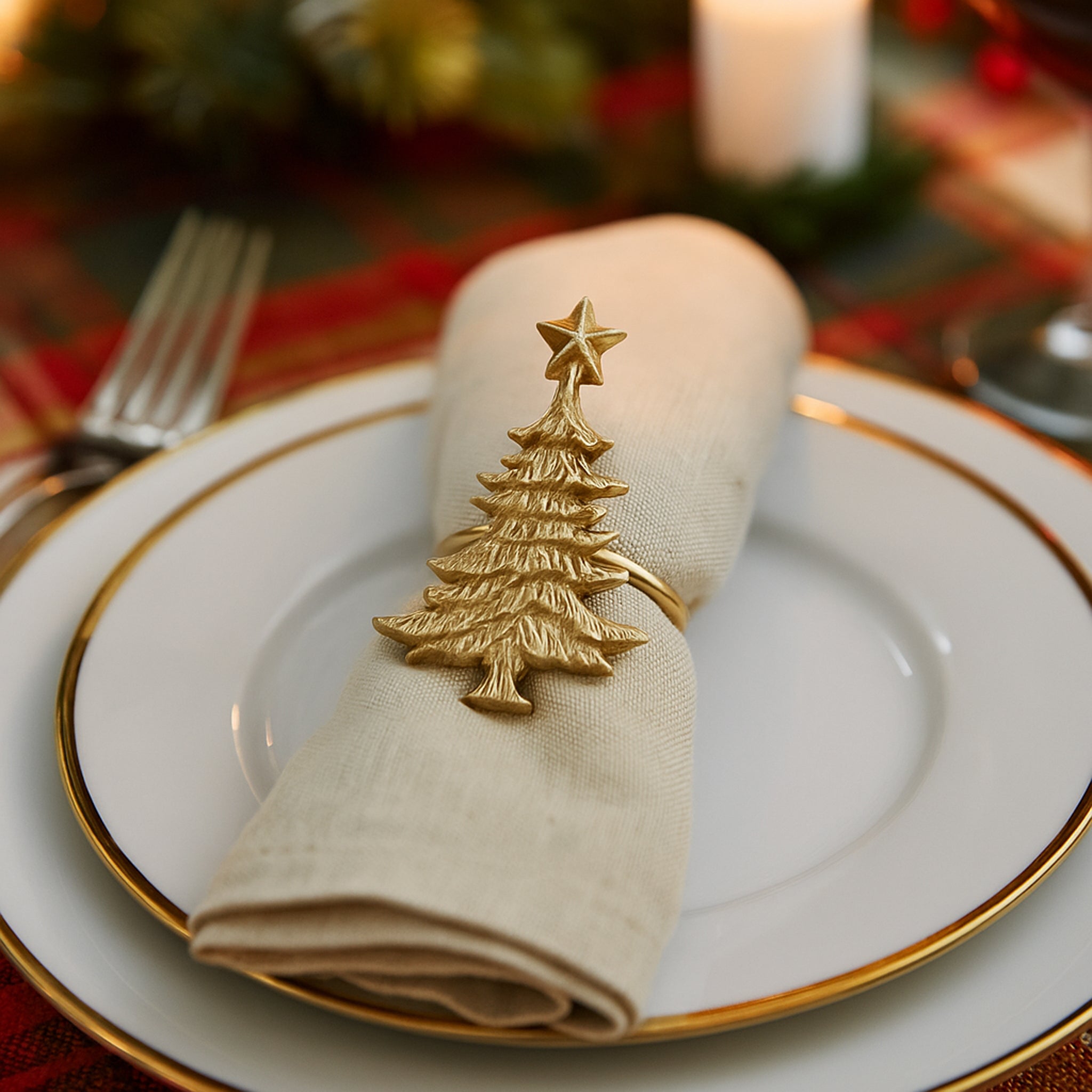 Gold Christmas Tree Napkin Rings – Set of 4 Metal Festive Table Accessories