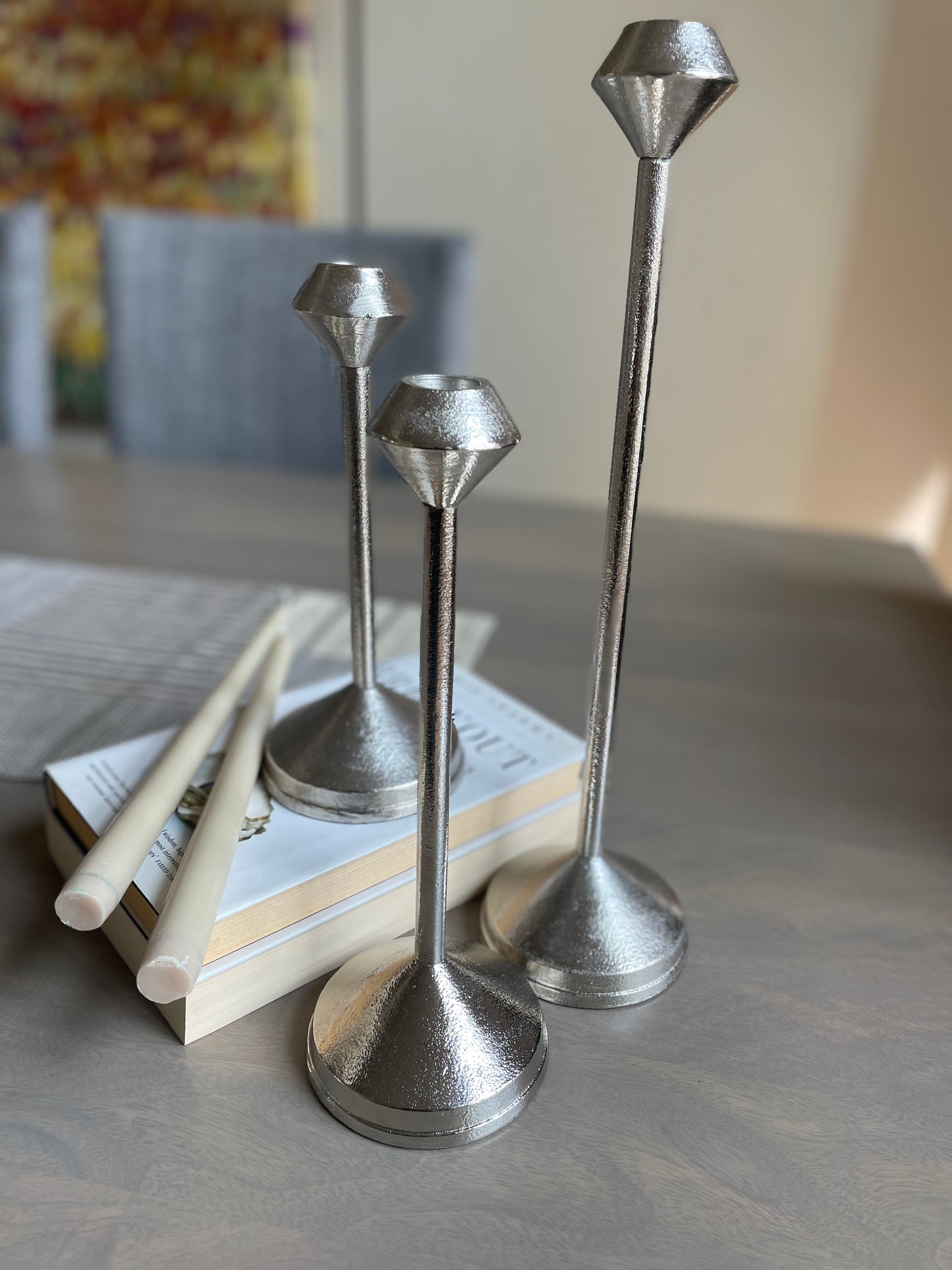 Elegant Silver Metal Candle Holder – Modern Farmhouse Decorative Centerpiece for Home & Table
