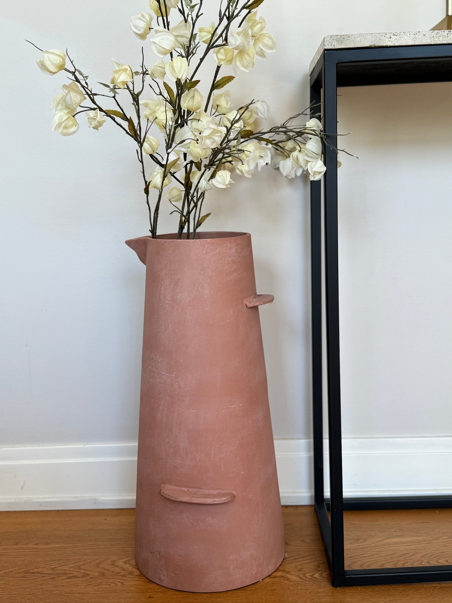Wholesale Floor Vase Tall Vase Unique Vase Modern Farmhouse Vase for Fresh or Dried Flowers Decor Gift Home Porch Decor Indoor & Outdoor Pitcher Vase (Copy)