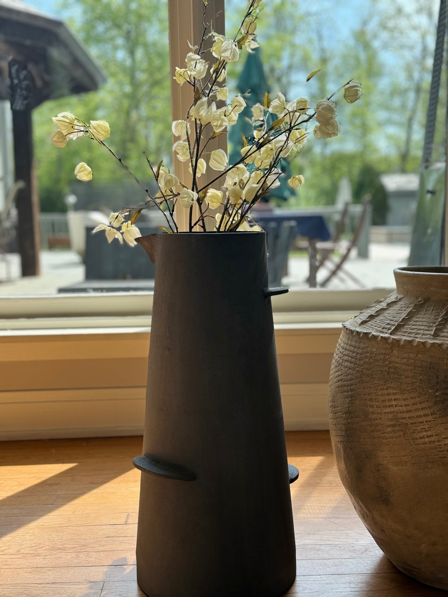 Wholesale Floor Vase Tall Vase Unique Vase Modern Farmhouse Vase for Fresh or Dried Flowers Decor Gift Home Porch Decor Indoor & Outdoor Pitcher Vase (Copy)
