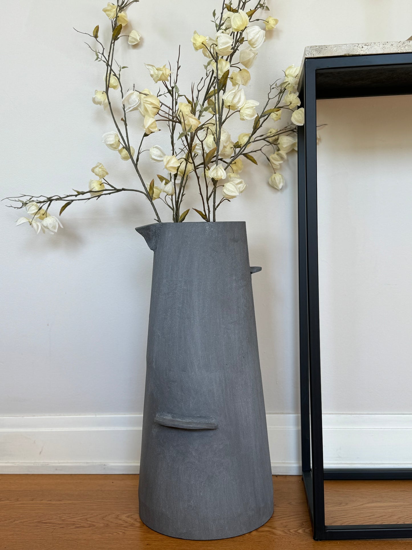 Wholesale Floor Vase Tall Vase Unique Vase Modern Farmhouse Vase for Fresh or Dried Flowers Decor Gift Home Porch Decor Indoor & Outdoor Pitcher Vase (Copy)