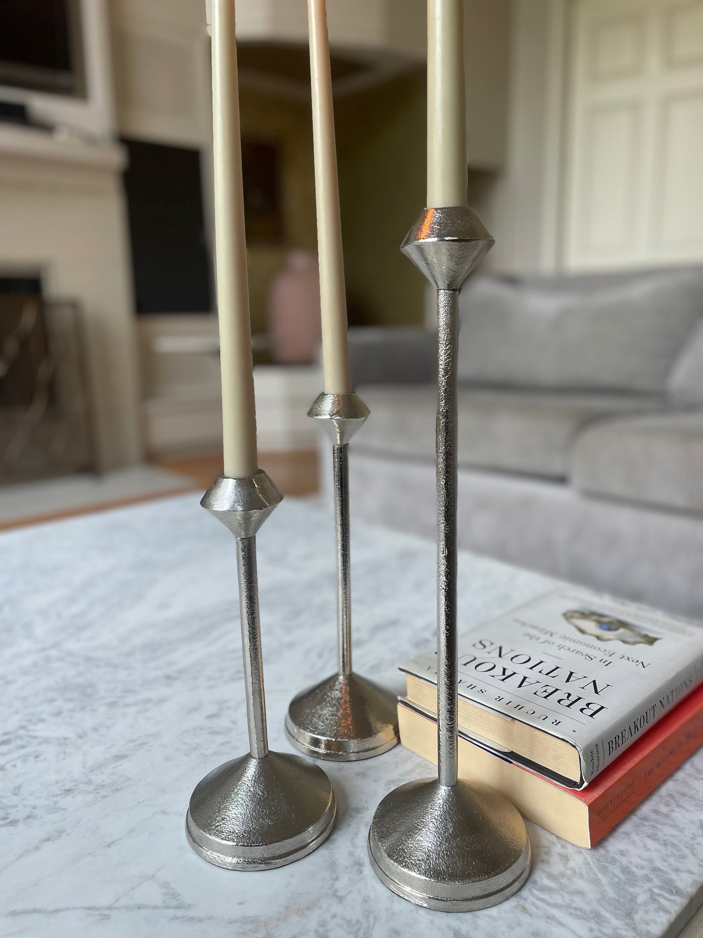 Elegant Silver Metal Candle Holder – Modern Farmhouse Decorative Centerpiece for Home & Table