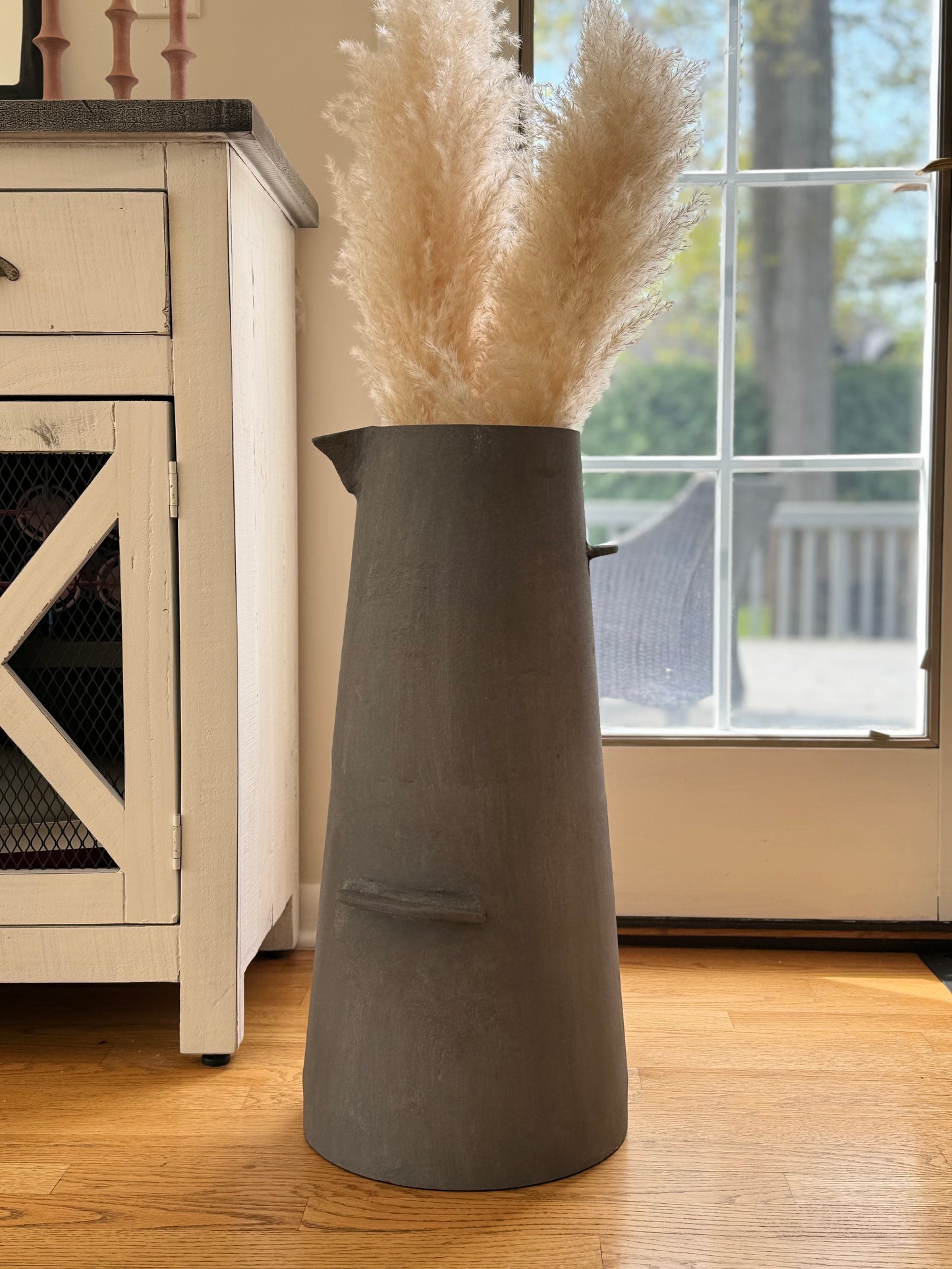 Wholesale Floor Vase Tall Vase Unique Vase Modern Farmhouse Vase for Fresh or Dried Flowers Decor Gift Home Porch Decor Indoor & Outdoor Pitcher Vase (Copy)