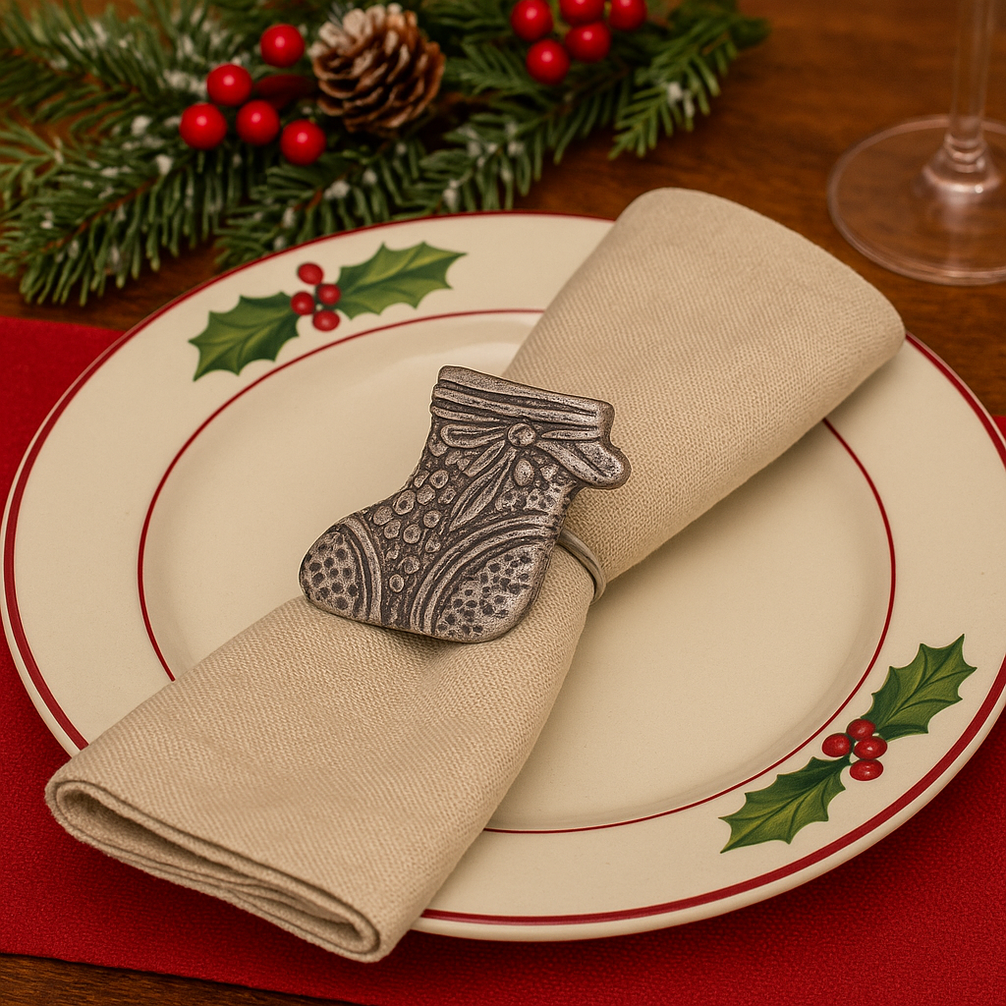 Antique Silver Christmas Stocking Napkin Rings – Decorative Metal Table Setting (Set of 4)