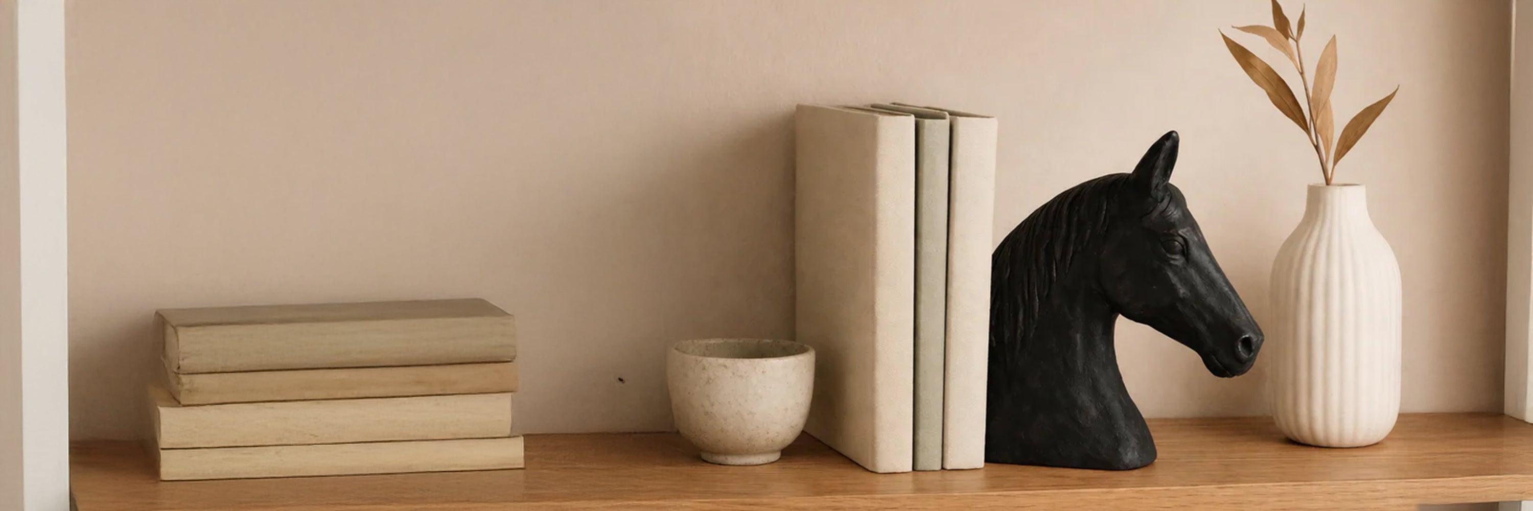 Figurines