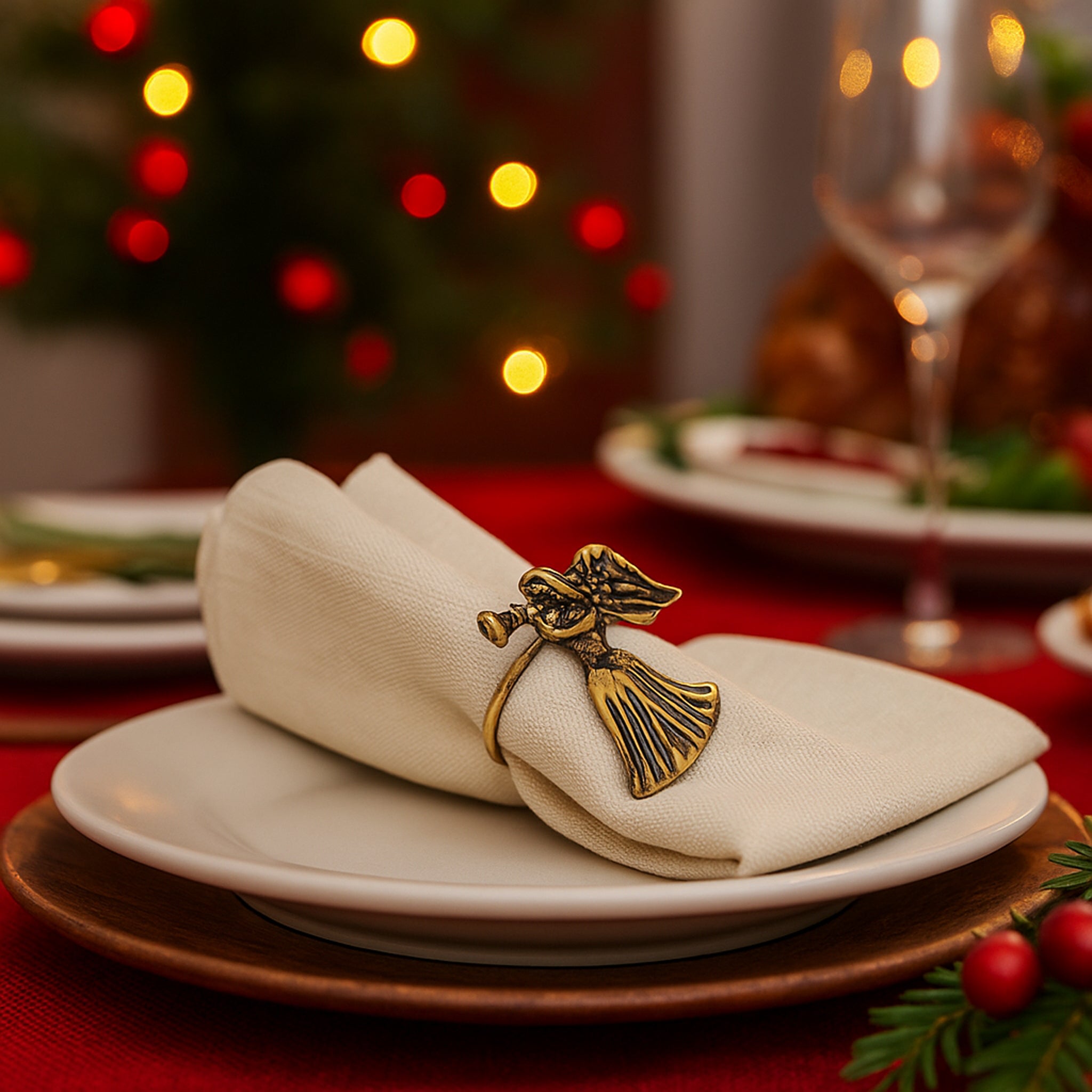 Antique Brass Fairy Napkin Rings – Elegant Metal Table Decoration (Set of 4)