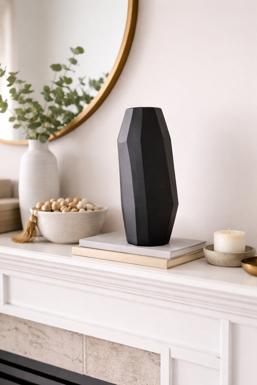 Barnsley Metal Vase Matte Black Finish