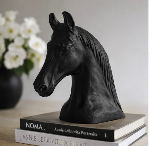 Valor Decorative Horse Figurine – Aluminum Animal Ornament