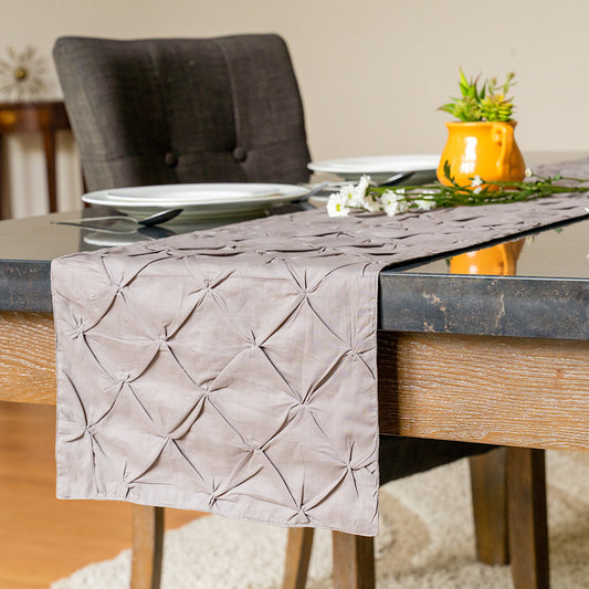 Amara Table Runner