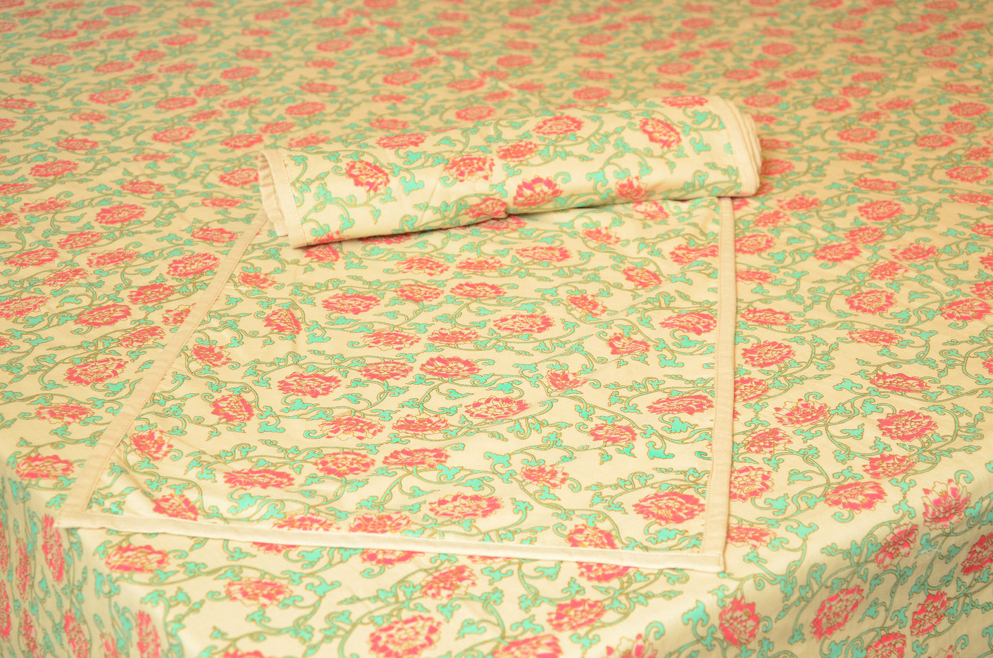 Aster Printed Tablecloth